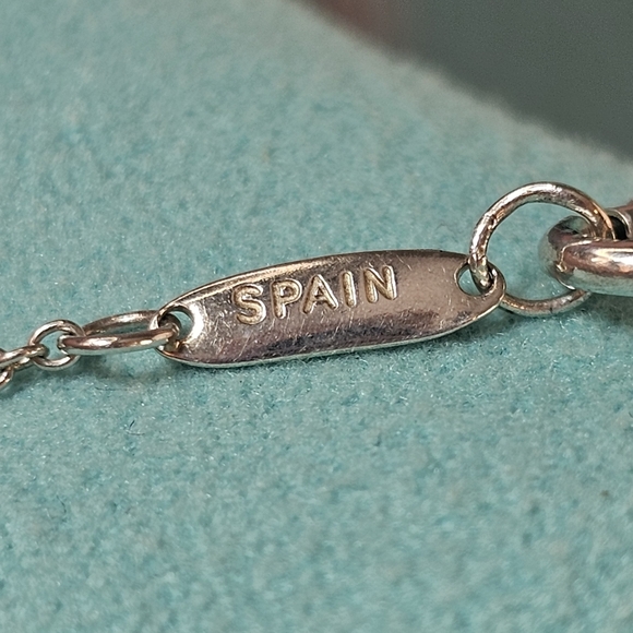 💗Tiffany & Co. Full Heart Elsa Peretti 925 Sterling Silver Vintage Necklace✨ - Picture 9 of 16